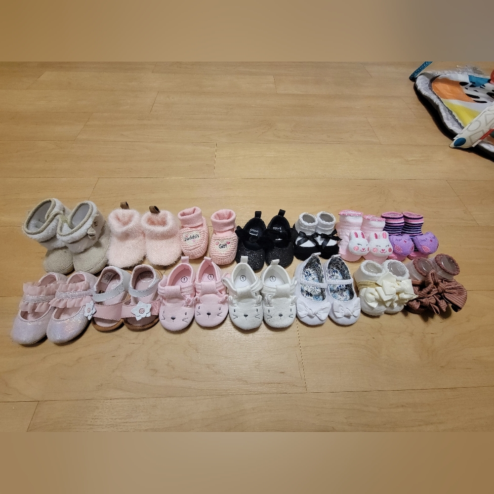 Baby Girl Shoes NB/Size 1